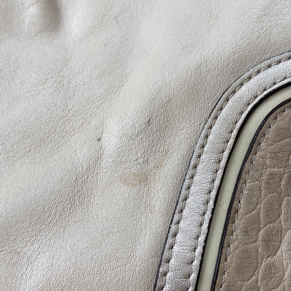 Coach Bag - Picture 4 of 9